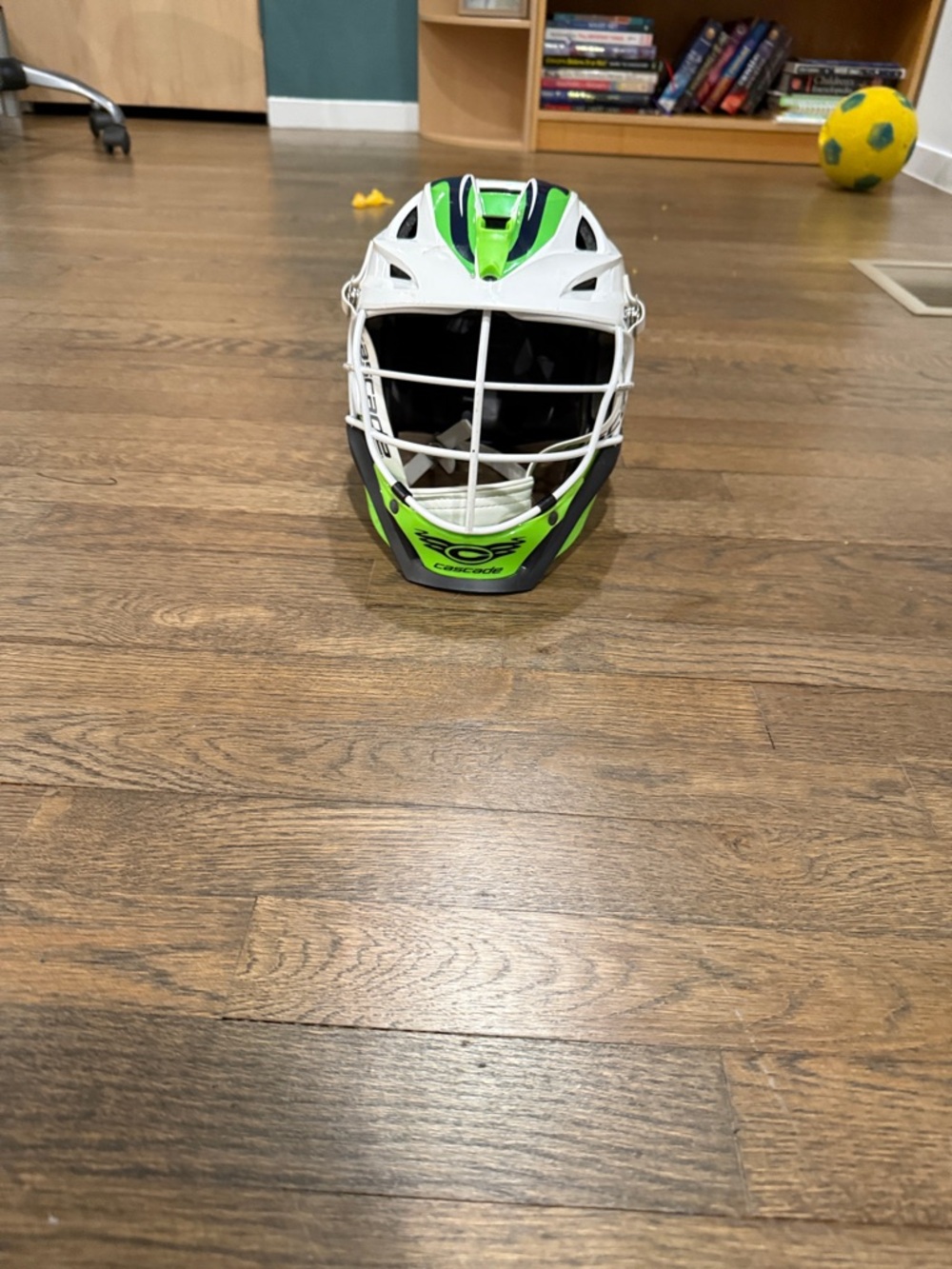 Youth Lacrosse Helmet in White and Neon Green - Lightweight Protection